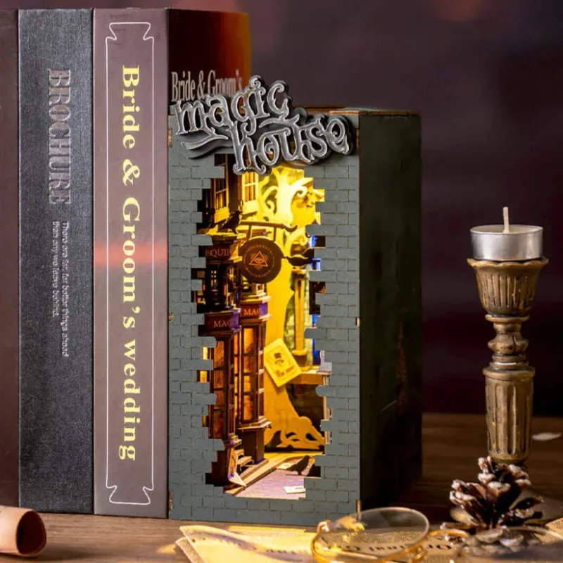 Die Schule der Hexenmeister Book Nook – Bild 3
