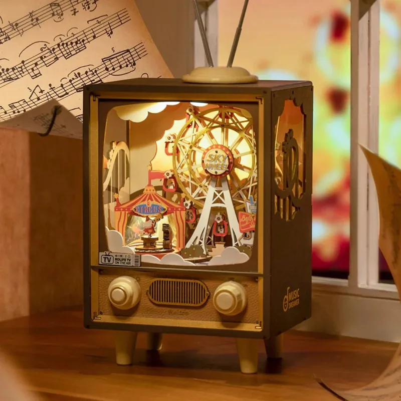 Retro-Fernseher 3D Puzzle Holz – Bild 3