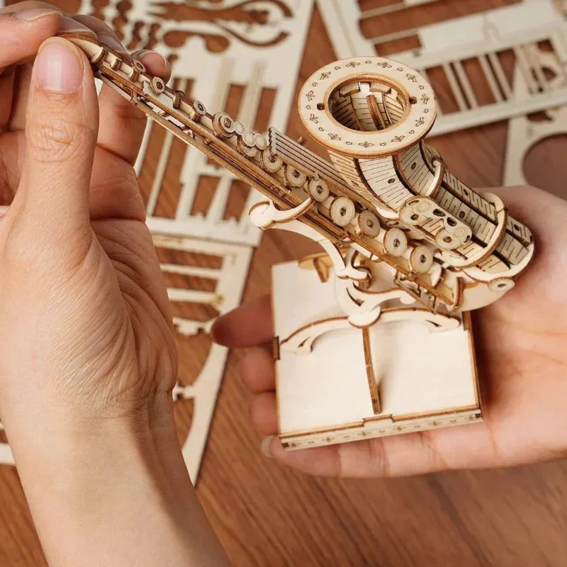 Saxophon 3D Puzzle Holz – Bild 2